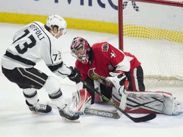 Los Angeles Kings centre Tyler Toffoli tries to put the puck past Ottawa Senators goalie Craig Anderson during first period action.