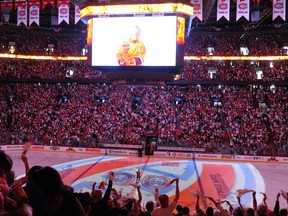 If you can’t get excited about a Canadiens game in Montreal on a Saturday night, then check your pulse, writes Bruce Garrioch.