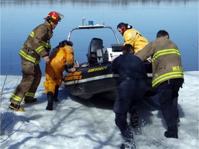 The Ottawa Fire Services water rescue team at work.