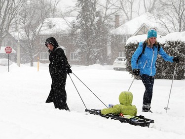 Cross-countrty skiing and sledding were good ways to move around on Harmer Avenue South.