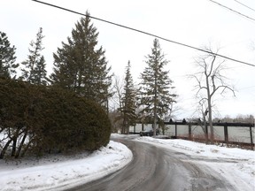 The drawn-out battle over a proposed infill development in Rockcliffe Park returned to Ottawa City Hall on Thursday, where members of the built-heritage subcommittee approved an application to sever a large lot at the corner of Old Prospect Road and Lansdowne Road into two lots and build two houses.