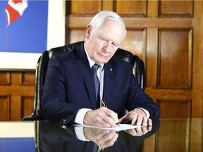 GG01-2015-0400-016 December 08, 2015 Rideau Hall, Ottawa, Canada   Portrait of the Right Honourable David Johnston, Governor General of Canada   Credit: Sgt Ronald Duchesne, Rideau Hall, OSGG