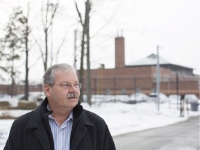 Warren (Smokey) Thomas, president of the Ontario Public Service Employees Union, is seen outside the Ottawa Carleton Detention Centre in this February 2016 photo.