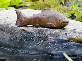 Sami Salmon sculpture from Mondus Distinction.