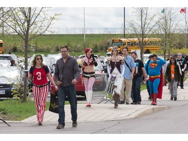 Cosplayers and enthusiasts head to Ottawa Comiccon 2016 as it gets underway at the EY Centre.