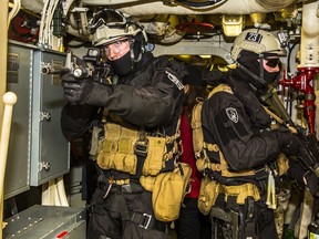 The Enhanced Naval Boarding Party from Her Majesty's Canadian Ship (HMCS) FREDERICTON participates in a multi-national boarding exercise with NATO ships' boarding teams from Spain and Morocco during Operation REASSURANCE on May 16, 2016.

Photo: Corporal Anthony Chand  
Formation Imagery Services  
HS2016-A086-023
~
L’équipe d’arraisonnement renforcée des navires du Navire canadien de Sa Majesté (NCSM) FREDERICTON participe à un exercice d’arraisonnement multinational avec des équipes d’arraisonnement des navires de l’OTAN provenant de l’Espagne et du Maroc, au cours de l’opération REASSURANCE, le 16 mai 2016.

Photo : Caporal Anthony Chand, Services d’imagerie de la formation  
HS2016-A086-023