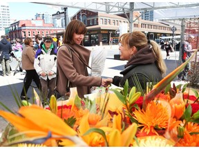 Renowned New York City transportation and public space guru Janette Sadik-Khan visits the ByWard Market as part of a stop in Ottawa last month.