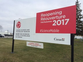Reopening sign outside the Canada Science and Technology Museum. (Tom Spears/Ottawa Citizen)