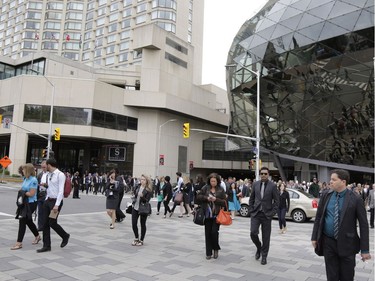 Buildings were evacuated because of a sinkhole just east of the intersection of Rideau Street and Sussex Drive, which caused a gas leak on June 8, 2016.