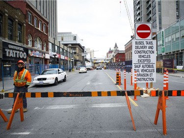 Day two of the sinkhole on Rideau Street Thursday June 9, 2016.