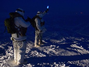 Canadian and U.S. soldiers took part in Exercise Arctic Ram in February 2016 at Resolute Bay. Canadian troops are now headed to Alaska for a new exercise. Photo courtesy Combat Camera.