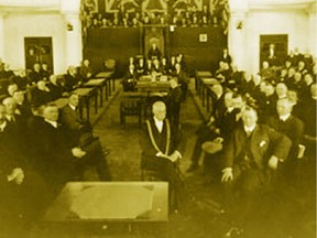 Then-Prime Minister Robert Borden (left) and Sir Wilfrid Laurier during a session of the House of Commons at the VMMB in 1918. Credit: Archives Canada