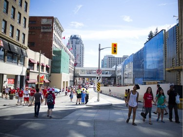 Rideau Street re-opened in the area of the June 8 sinkhole in time for  Canada Day celebrations in downtown Ottawa, Friday, July 1, 2016.
