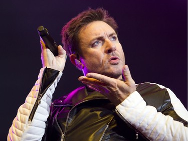 Simon Le Bon of Duran Duran on the City stage.