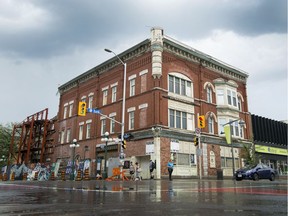 Somerset House at the corner of Bank and Somerset streets.