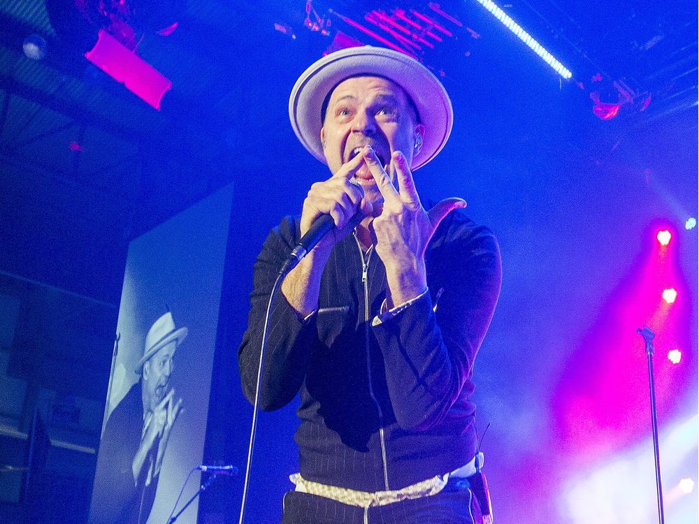 Test Your Tragically Hip Knowledge With This Quiz Ottawa Citizen   Tragically Hip Concert1 