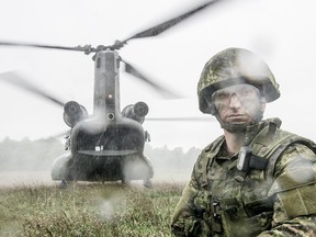 A soldier from 4th Canadian Division disembarks a CH-147F Chinook helicopter during Exercise STALWART GUARDIAN 16 on August 19, 2016 at Petawawa, Ontario.

Photo: Master Corporal Precious Carandang, 4th Canadian Division Public Affairs
LX01-2016-0053-035
~
Un soldat de la 4e Division du Canada débarque d’un hélicoptère CH-147F Chinook durant l’exercice STALWART GUARDIAN 2016, le 19 août 2016, à Petawawa, en Ontario.

Photo : Caporal chef Precious Carandang, Affaires publiques de la 4e Division du Canada
LX01-2016-0053-035