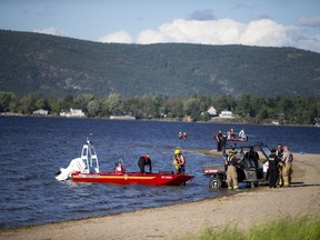 Ottawa Police, Ottawa Fire and Paramedics at a water rescue. File photo