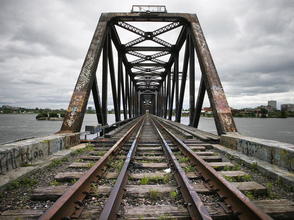 Don T Let The City Off The Hook Over Prince Of Wales Bridge Group   The Prince Of Wales Rail Bridge Is Seen From The Gatineau Si 