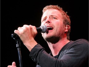 Dierks Bentley will return to the Canadian Tire Centre on Jan. 28, 2017.