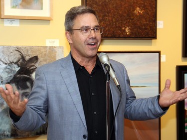 Eric Coates, artistic director of the Great Canadian Theatre Company, was the entertaining emcee of PAL Ottawa's benefit soirée, held at Cube Gallery on Wellington Street West on Thursday, September 29, 2016.