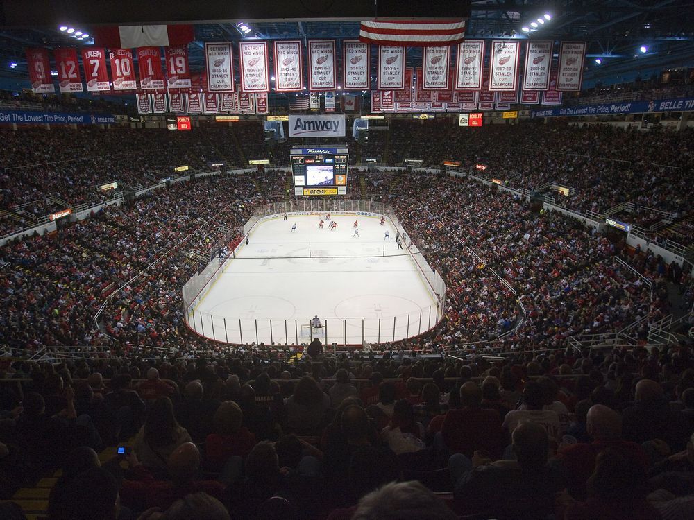 Red Wings' say goodbye to Joe Louis Arena, playoff streak - Sports