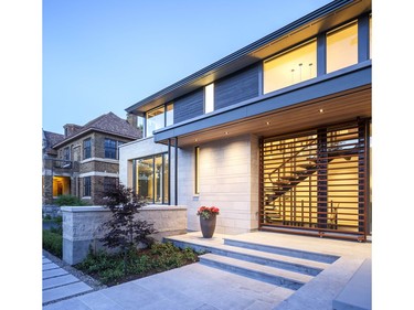 Barry J. Hobin and Associates Architects Inc. and Cada Construction won the 2016 Housing Design Awards in the category of exterior details for the front entry of a Glebe custom home.