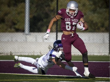 The Gee-Gees' Kalem Beaver gets away from Western's Jordan Beaulieu.