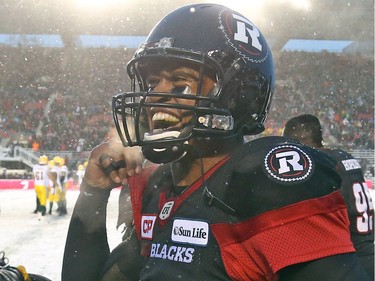 Henry Burris of the Ottawa Redblacks celebrates his late touchdown against the Edmonton Eskimos during second half of the CFL's East Division Final held at TD Place in Ottawa, November 20, 2016.