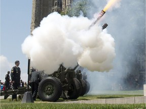 Two C3 105-mm Howitzers, similar to this one, will be fired at the start of the Nov. 4, 2016 Ottawa RedBlacks game and after RedBlacks touchdowns.