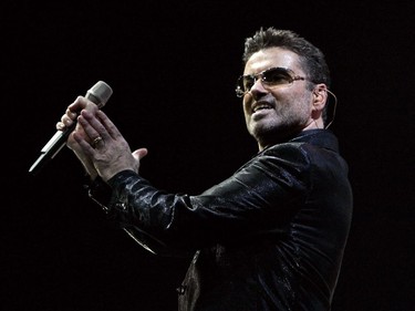 This file photo taken on September 23, 2006 shows  British pop star George Michael performs on stage of the Palau Sant Jordi in Barcelona 23 September 2006.