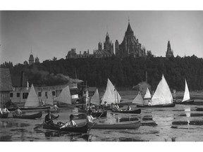Canoes, some with sails, and steamboats on the sawdust-choked Ottawa River in July 1889, directly below Parliament Hill and just downstream of the Chaudière Falls sawmills. Source: William James Topley, Topley Studio / Library and Archives Canada, MIKAN 3422387