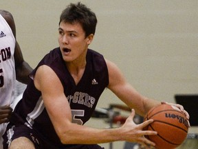 The Gee-Gees' Brody Maracle had a season-high 21 in the win over Laurentian.