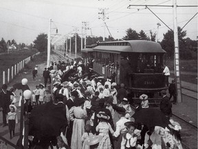 A streetcar is pictured in 1900.
