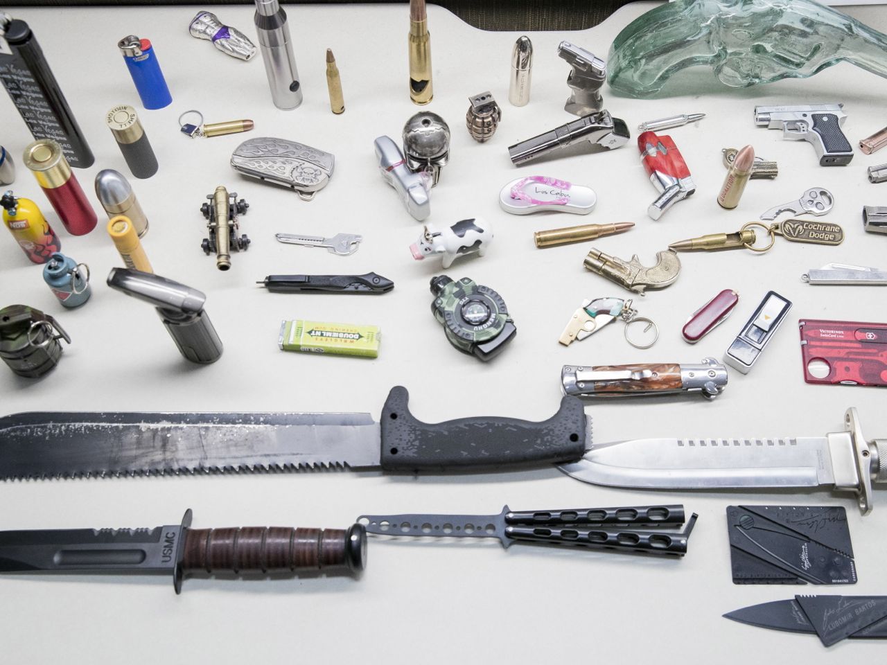 No machetes allowed in your carryon luggage a March break security