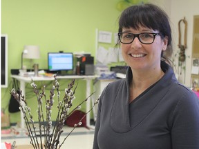 Chantal Larivière is considered exceptional in the way she applies inquiry-based teaching to her Grade 2 students at École élémentaire publique Francojeunesse.