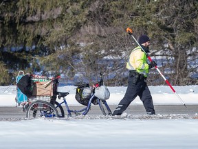 Police continue their investigation into a Gatineau cyclist who died following a hit-and-run driver on the Lac-des-Fées Parkway, just south of Rue Gamelin in Gatineau.