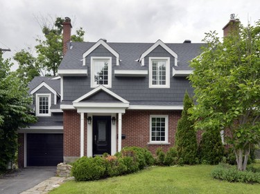 The final result is an exquisite classic home that blends into the neighbourhood.