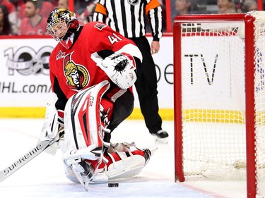 Craig Anderson reacts to a goal in the second period.