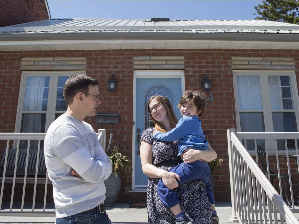 Toronto homeowners cash out, head for Ottawa, as uncertainty sets in