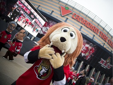 Spartacat at the Canadian Tire Centre before Game 2.