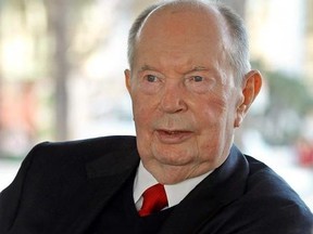 In this Nov. 6, 2014, file photo, Former chairman and CEO of Univision Communications Inc. Jerry Perenchio, attends a news conference at the Los Angeles County Museum of Art to announce the bequest of the largest gift of art in the museum&#039;s history in Los Angeles. Perenchio, a billionaire media mogul, has died. He was 86. His wife, Margaret Perenchio, said Perenchio died Tuesday, May 23, 2017, at his Los Angeles home from lung cancer.