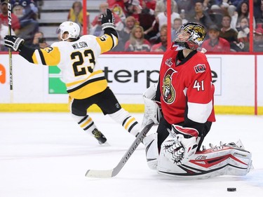 Craig Anderson reacts after being scored on in the second period.