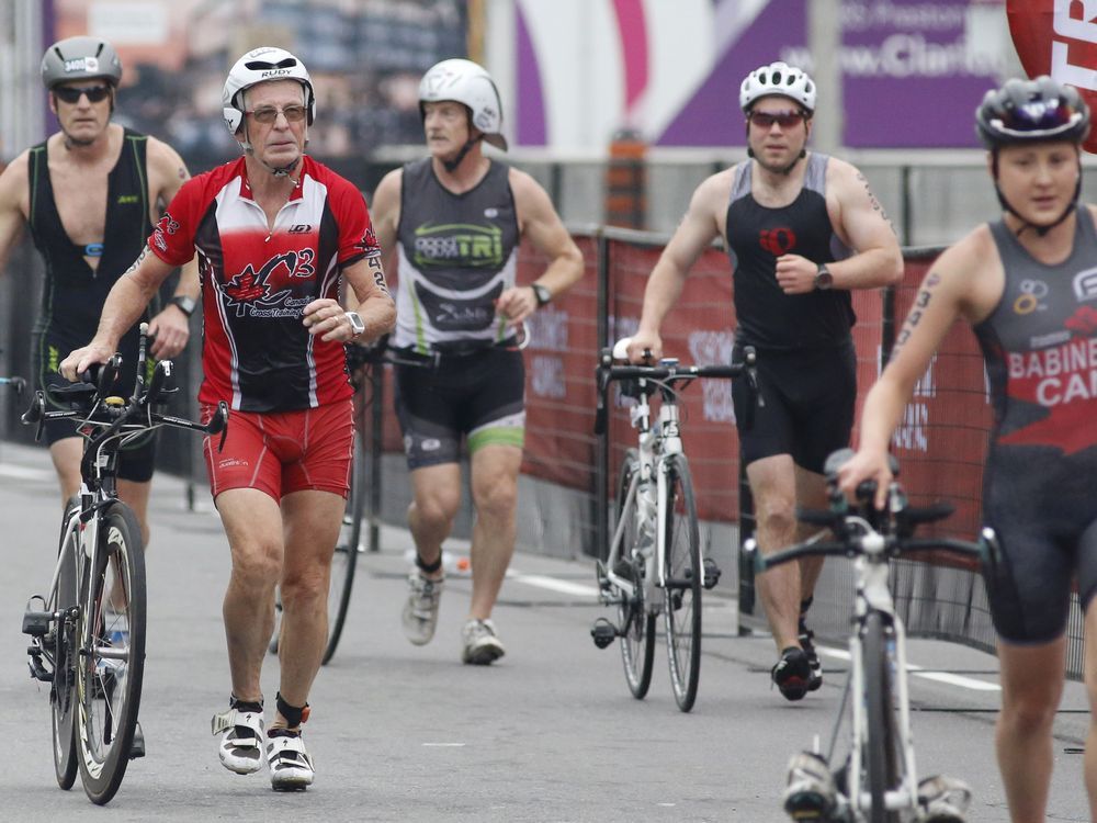 Alexis Lepage and Joanna Brown lead qualifying at triathlon