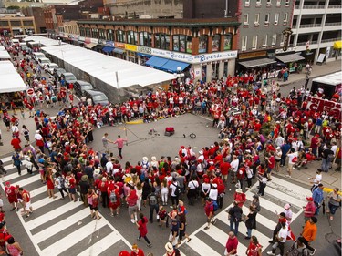 Thousands of meander through the ByWard Market during Canada Day celebrations in downtown Ottawa Saturday, July 1, 2017.