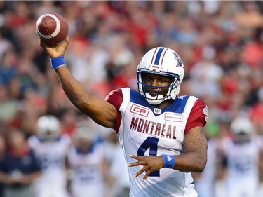 Montreal Alouettes quarterback Darian Durant (4) makes a pass during first half CFL football action against the Ottawa Redblacks in Ottawa on Wednesday, July 19, 2017.