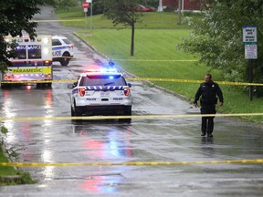 Police investigate possible crime scene on Tavistock Road in Ottawa near where a body was found.