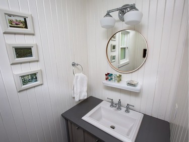 The bathroom in one of the cottages at the Opinicon Resort.