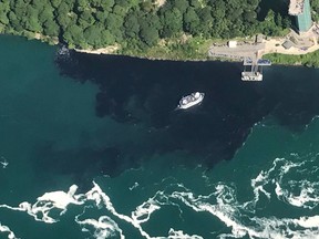 Niagara Falls Black Water