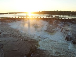 Mìwàte - Illumination of Chaudière Falls will feature ambient lighting, a rich soundscape and a powerful tribute to Indigenous people as part of the Ottawa 2017 celebrations.